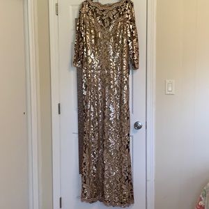 Rose Gold NWT Tadashi Shoji formal gown/dress